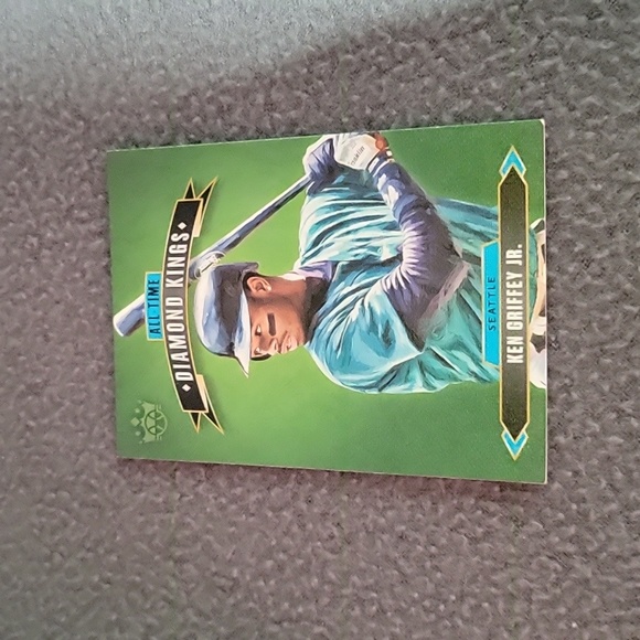 Baseball Cards - Picture 3 of 8